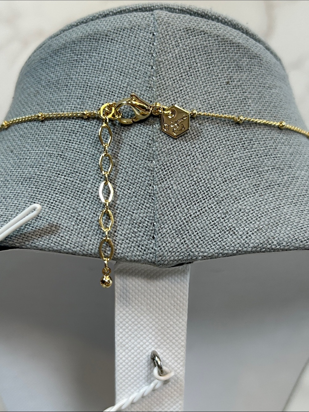 Origami Owl Medium Gold-Tone Textured Circle Pendant Necklace - Picture 3 of 5